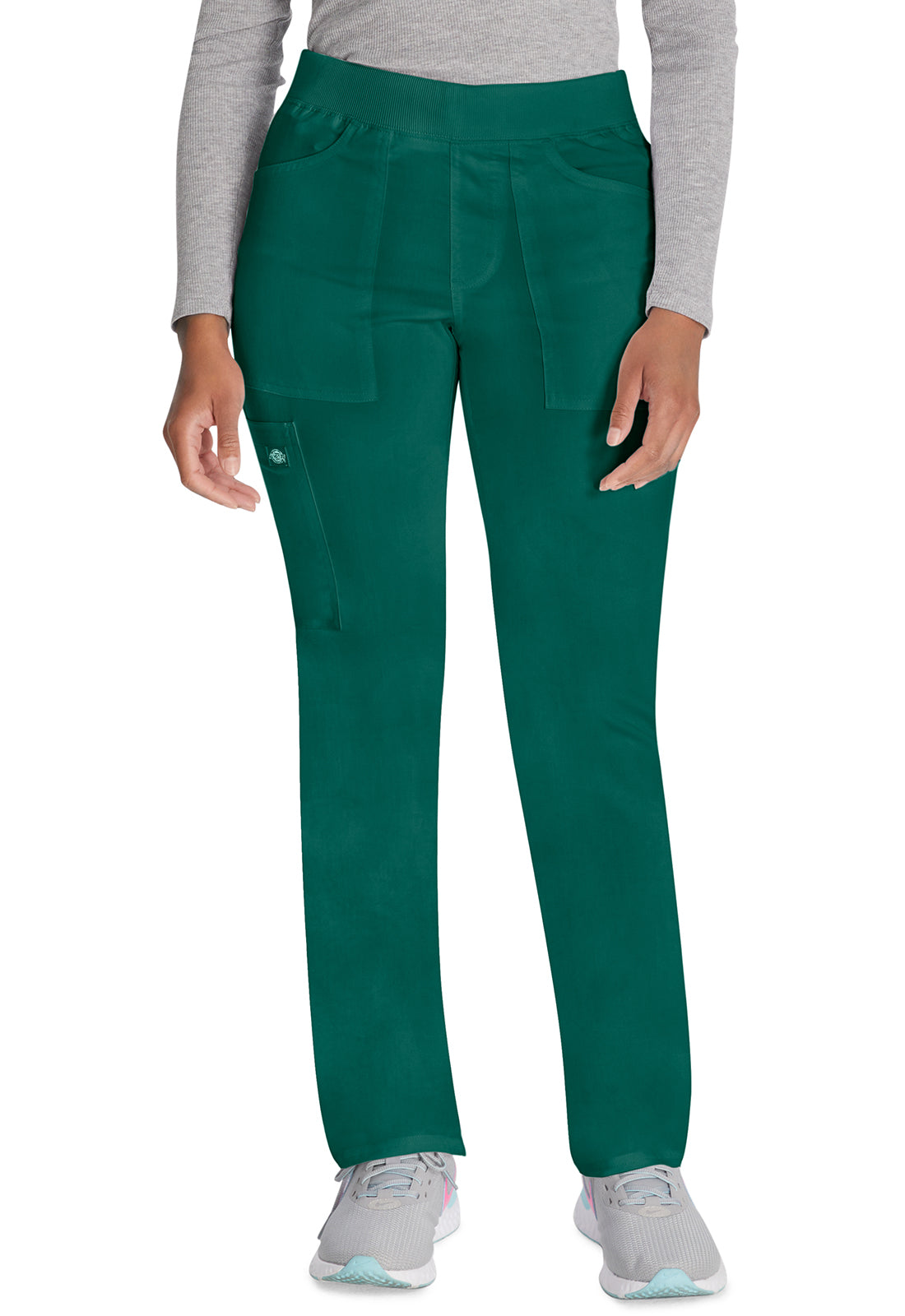 Mid-rise taps toelopende pull-on broek dames met elastische tailleband en stretchstof