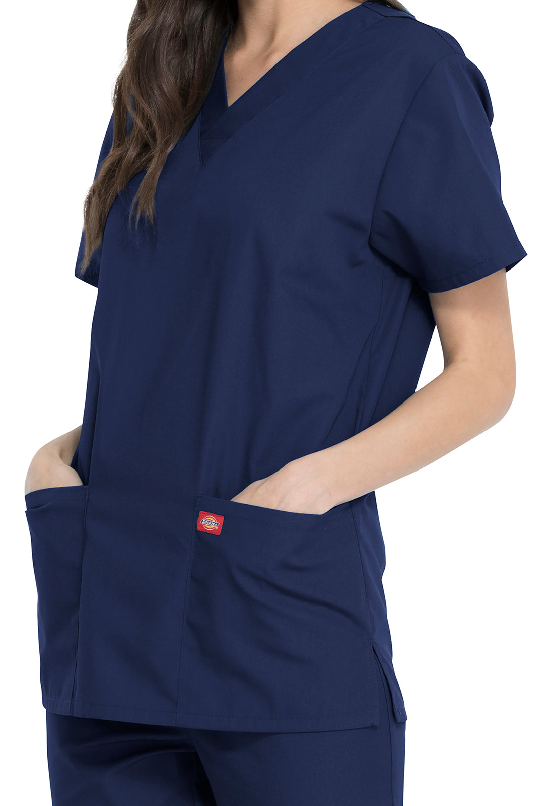 Unisex top en broek set met V-hals en taps toelopende broek met trekkoord