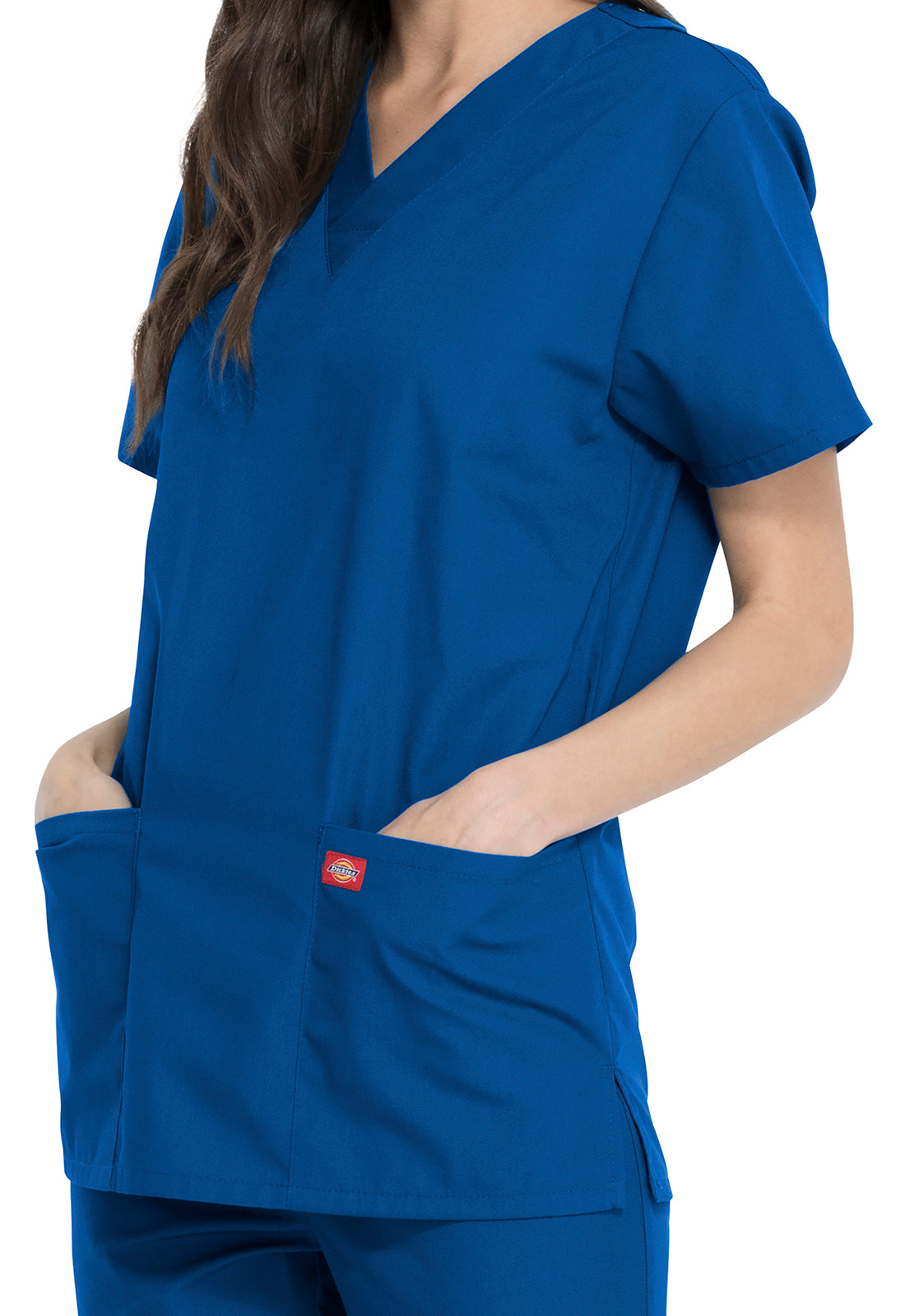 Unisex top en broek set met V-hals en taps toelopende broek met trekkoord