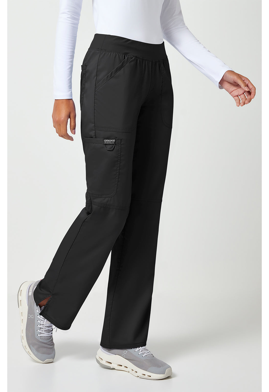 Pull-on broek met middelhoge taille en rechte pijpen met elastische tailleband en cargozak WWE110
