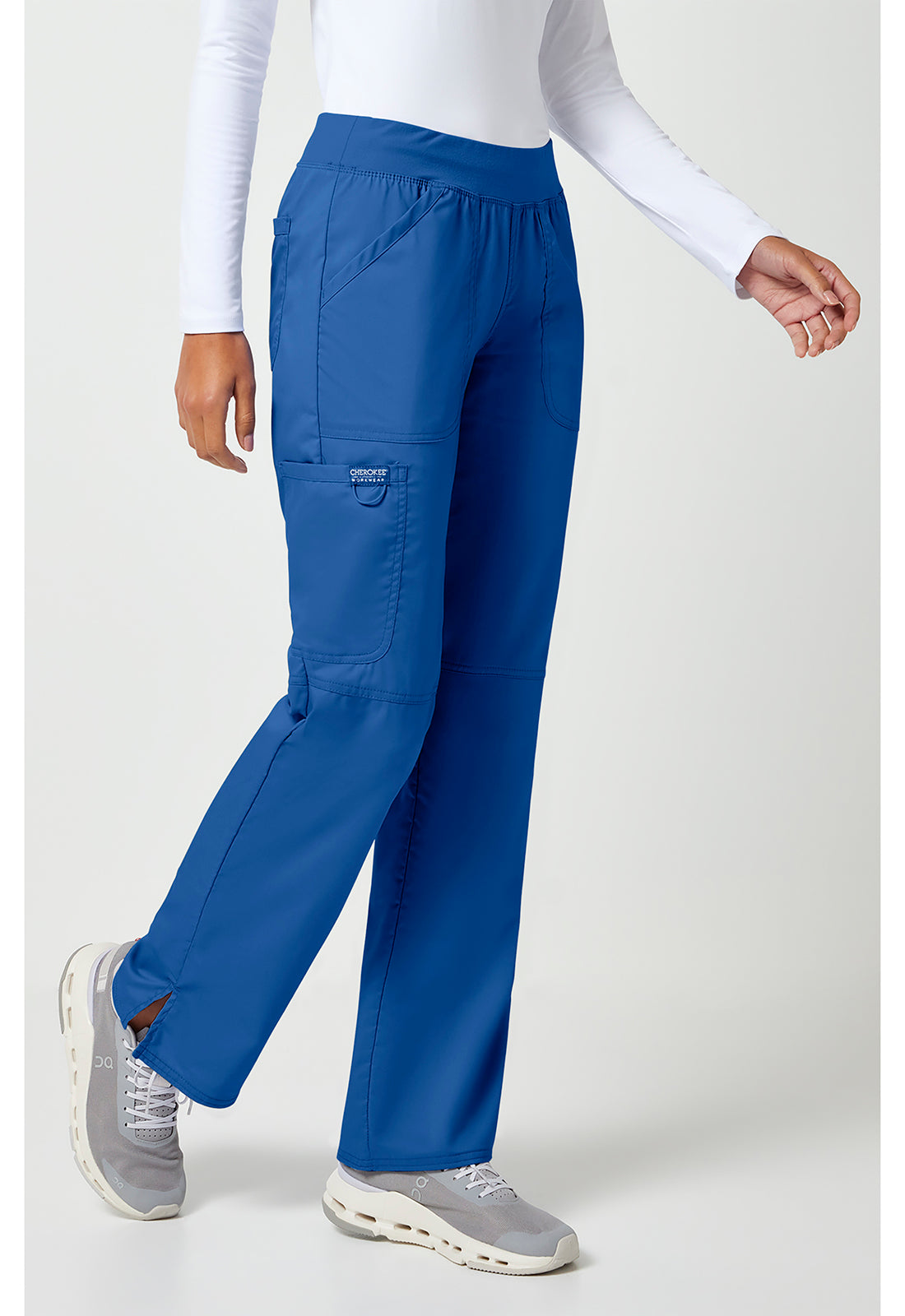 Pull-on broek met middelhoge taille en rechte pijpen met elastische tailleband en cargozak WWE110