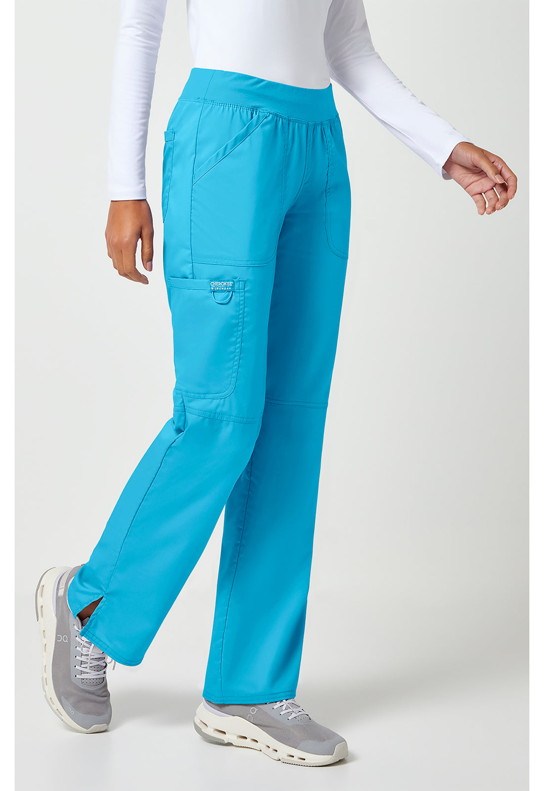 Pull-on broek met middelhoge taille en rechte pijpen met elastische tailleband en cargozak WWE110