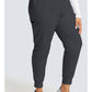 Halfhoge joggingbroek met taps toelopende pijpen en gebreide tailleband WWE115