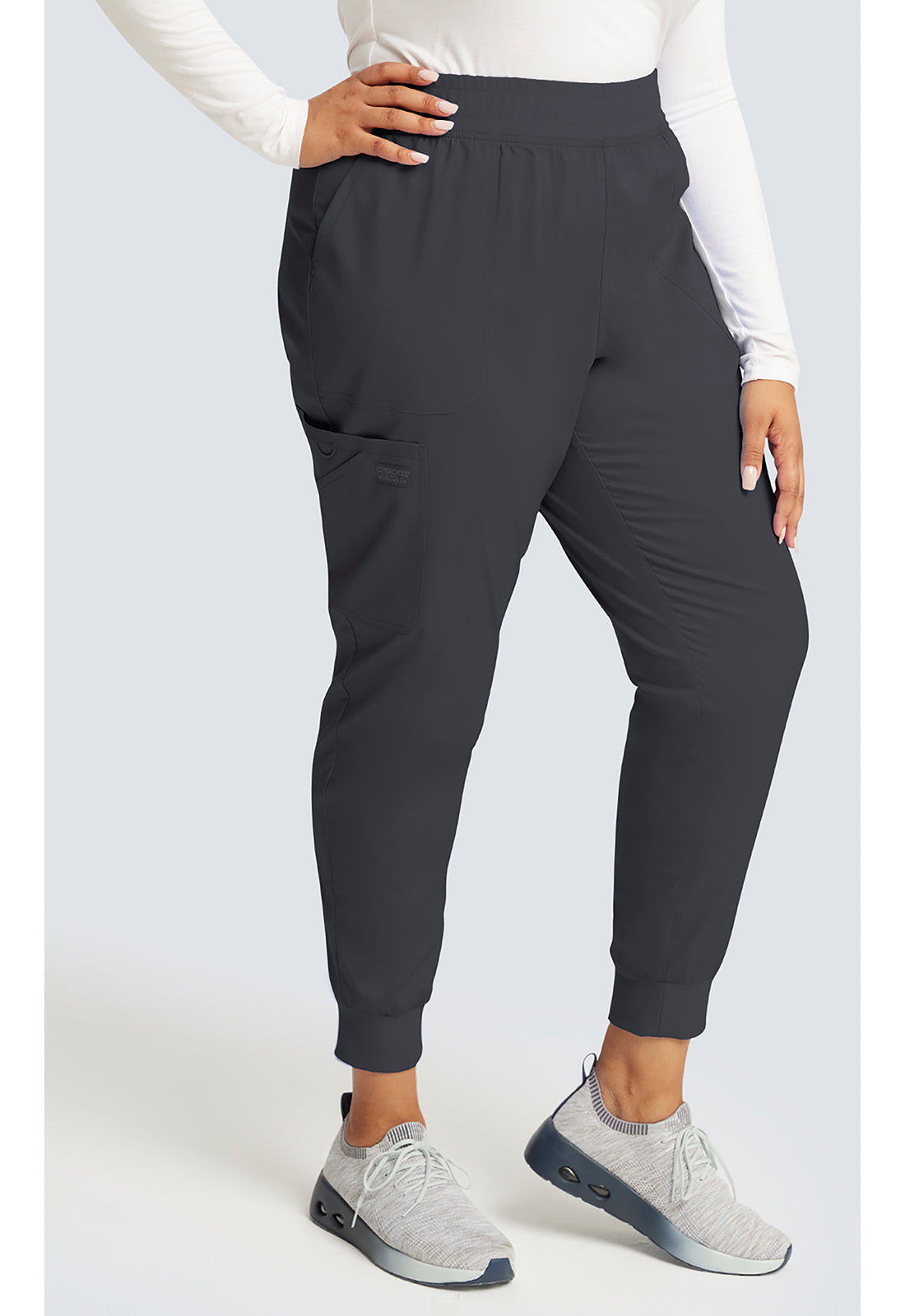 Halfhoge joggingbroek met taps toelopende pijpen en gebreide tailleband WWE115