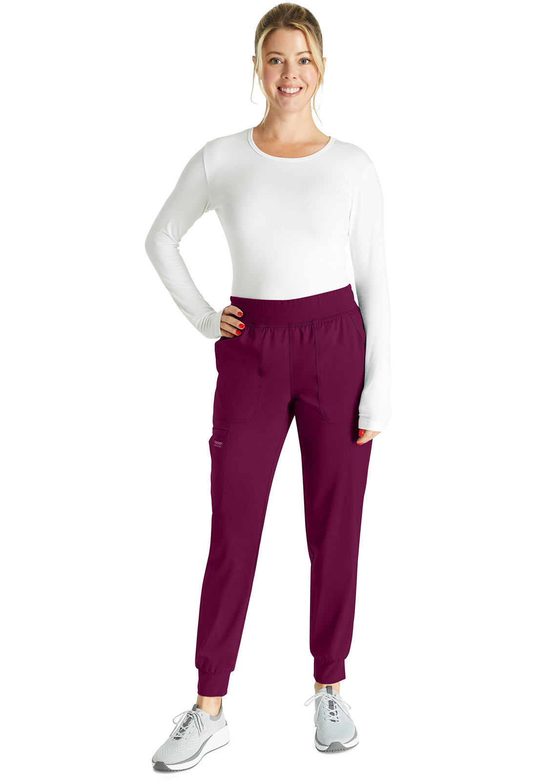 Halfhoge joggingbroek met taps toelopende pijpen en gebreide tailleband WWE115