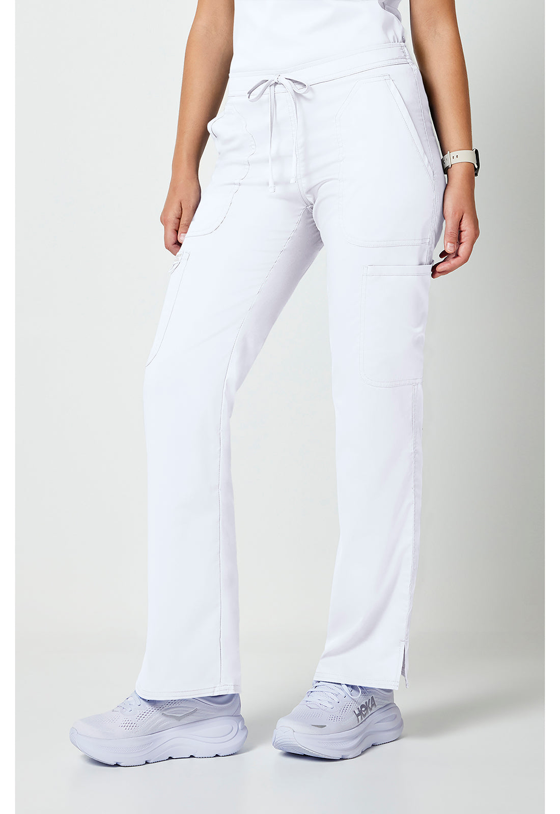 Cherokee Workwear Mid-rise jeans met gematigde uitlopende pijpen en trekkoord met cargozakken en 2-way stretch WWE120
