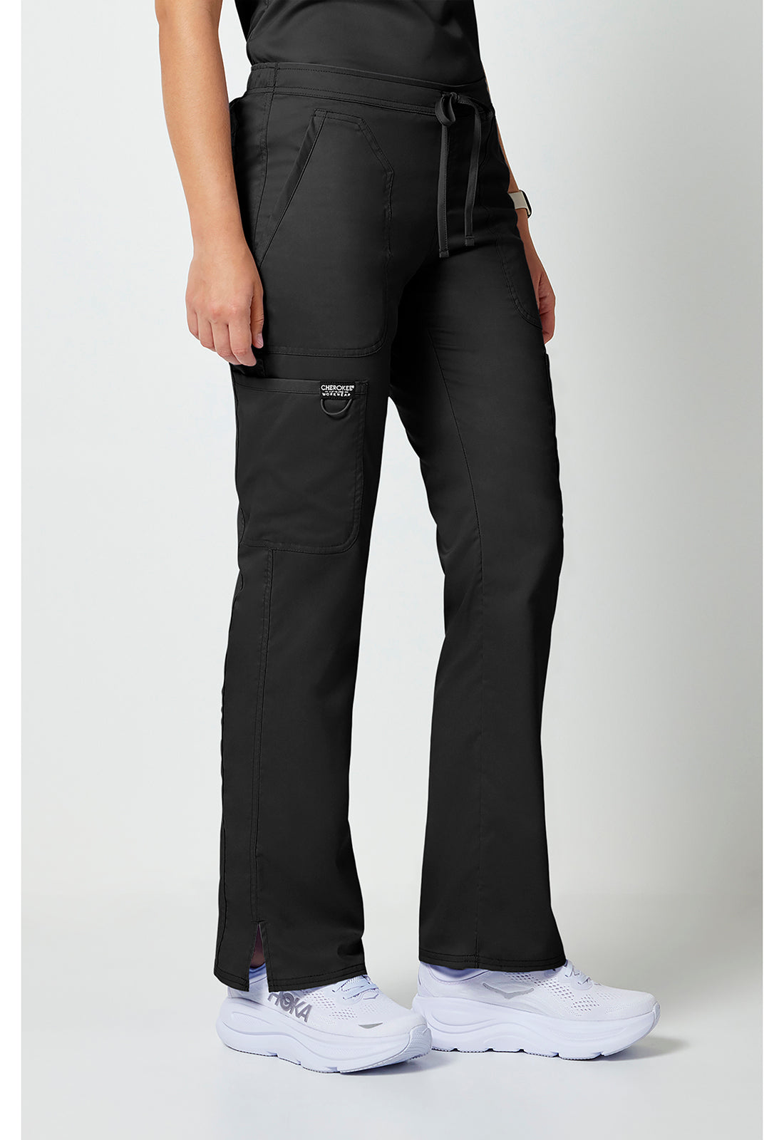 Cherokee Workwear Mid-rise jeans met gematigde uitlopende pijpen en trekkoord met cargozakken en 2-way stretch WWE120